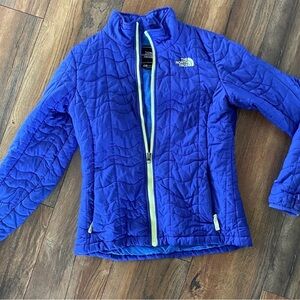 The North Face Women's Quilted Vibrant Blue with Lime Small Jacket